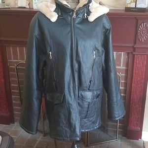 RELIABLE SOURCE - LEATHER BOMBER